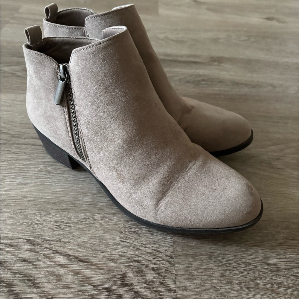 Women's Taupe Ankle Boots